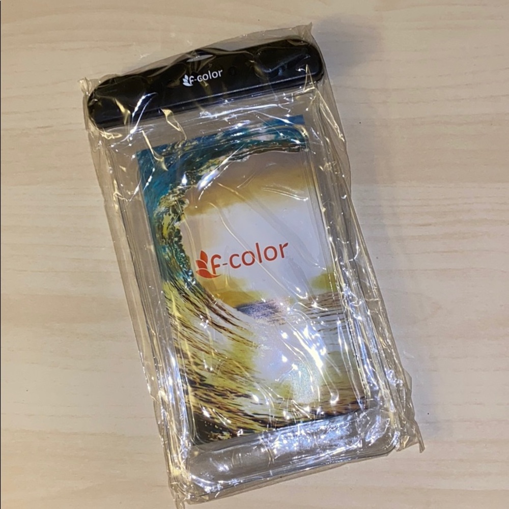 Waterproof case